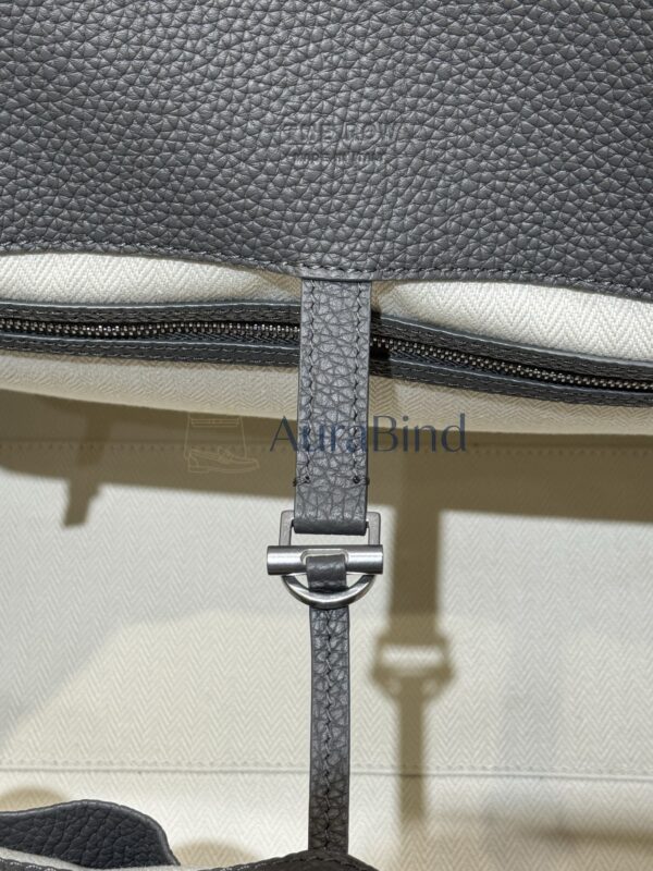 TR Marlo 17 Series (Lychee Grey)