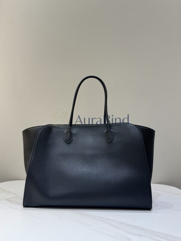 TR Marlo 17 Series (Black)