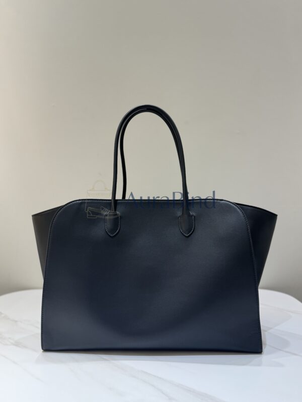 TR Marlo 17 Series (Black)