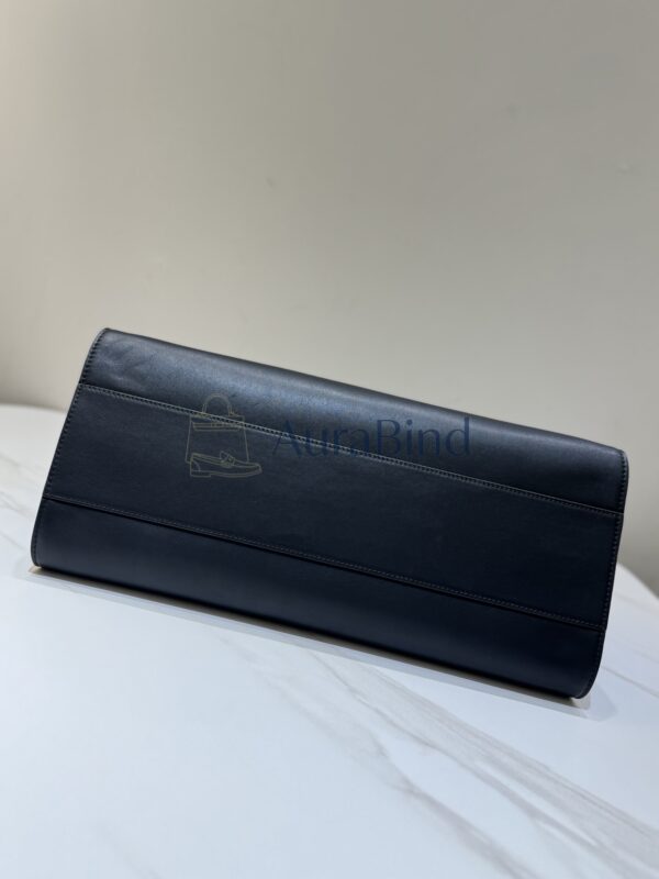 TR Marlo 17 Series (Black)