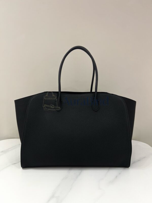 TR Marlo 17 Series (Lychee Black)