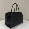 TR Marlo 17 Series (Lychee Black)