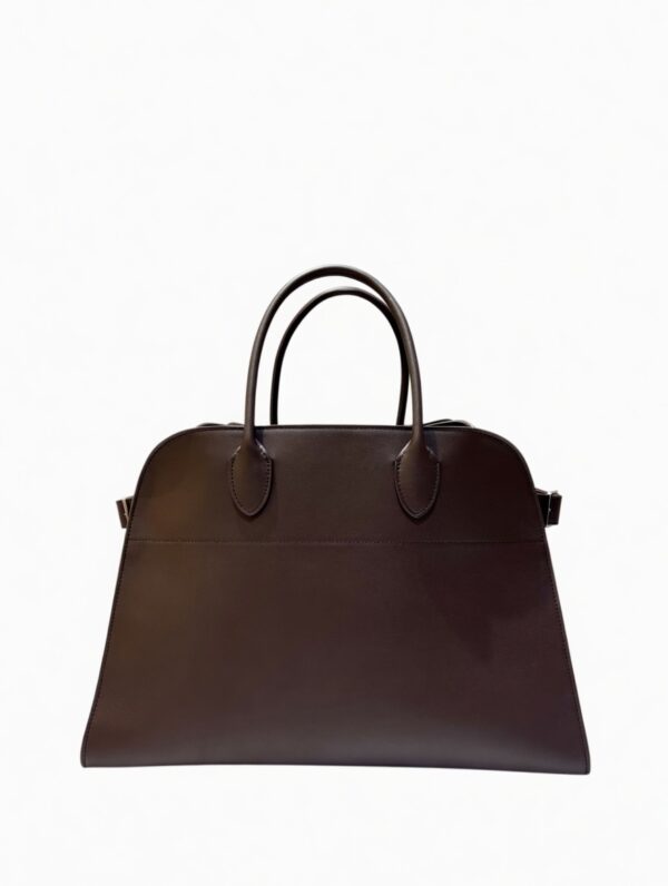 xai-tmp-imgen-979387bb-80b2-47c0-8466-a153f9bfe452 TR Margaux 15 Series (Plain Brown/Chocolate)