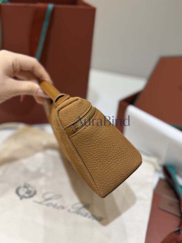 [L19 Velvet Gold Brown with Gold Buckle (New Version)]