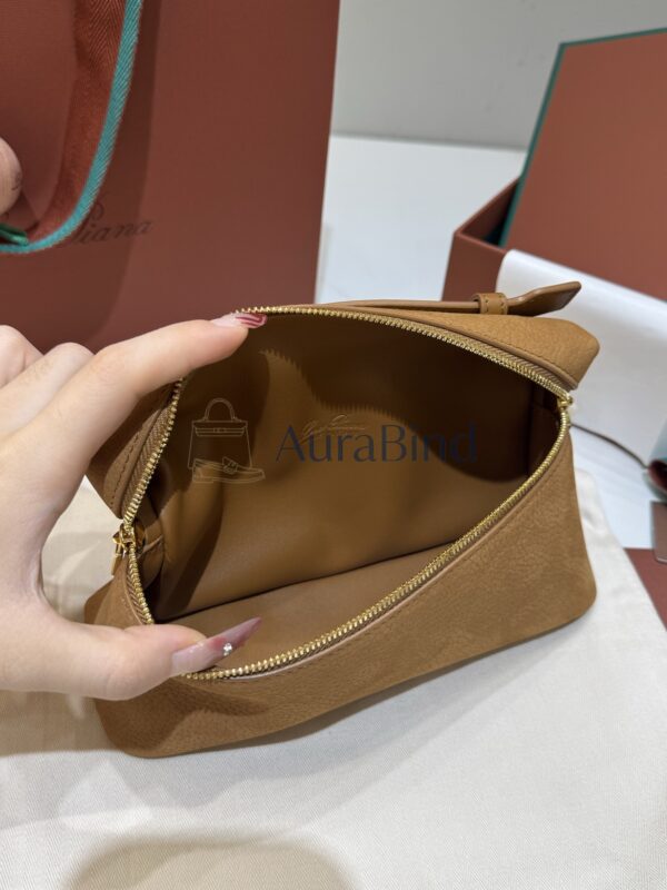 [L19 Velvet Gold Brown with Gold Buckle (New Version)]