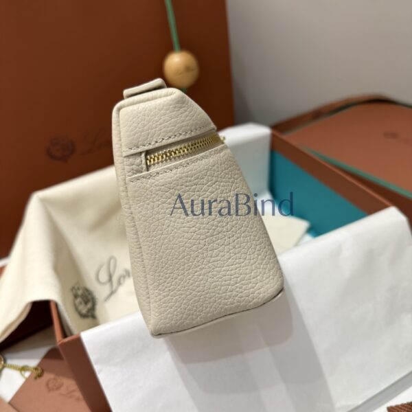 [L19 Light Beige with Gold Buckle]