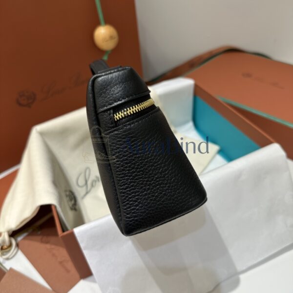 [L19 Black with Gold Buckle (New Version)]