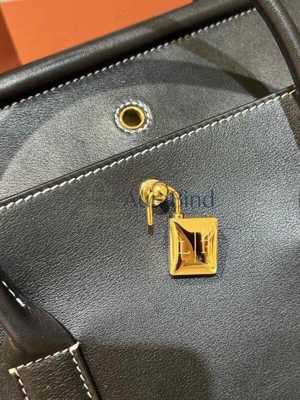 Loro Piana Loom Bag L25 （Black）