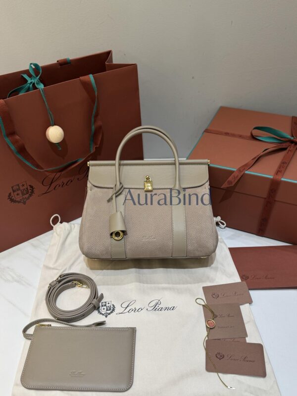 Loro Piana Loom Bag L25（Almond）