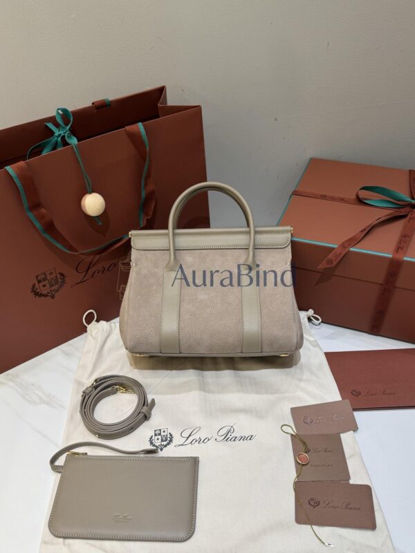 Loro Piana Loom Bag L25（Almond）