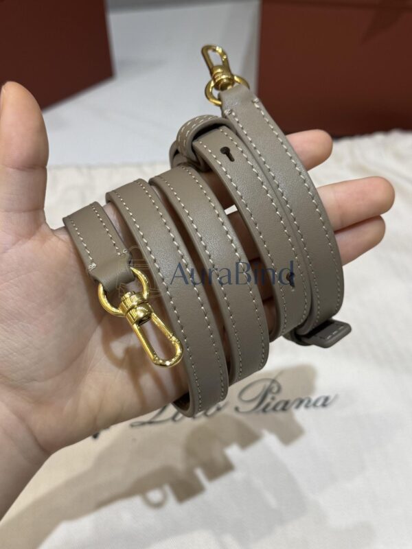 Loro Piana Loom Bag L25（Almond）