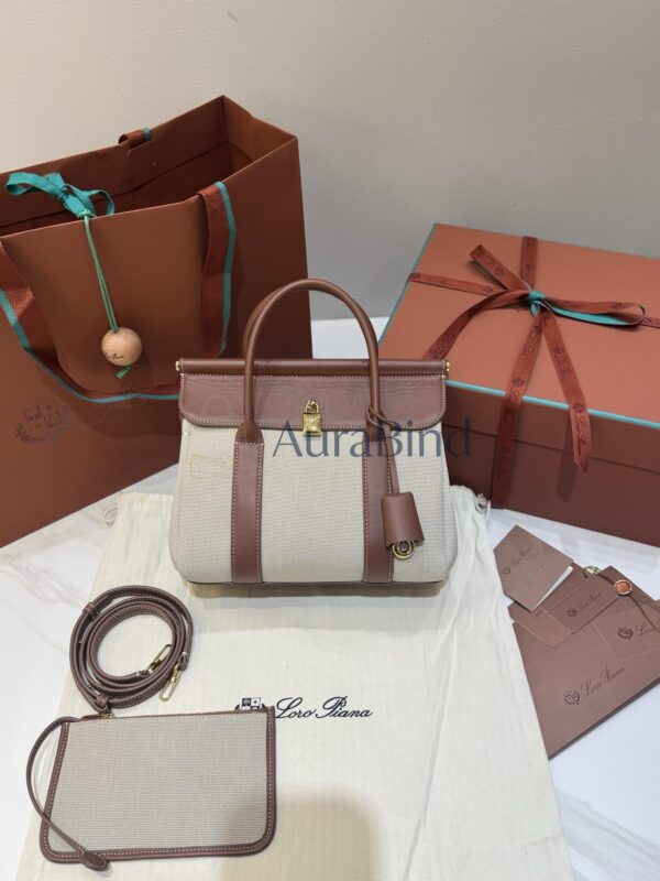 Loro Piana Loom Bag L25 （ Natural/Caramel Sugar）
