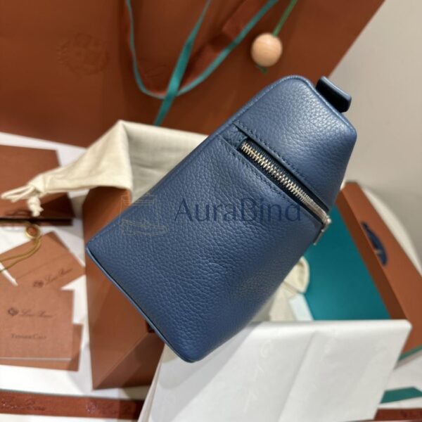 [L27 Iris Blue]