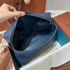 [L27 Iris Blue]