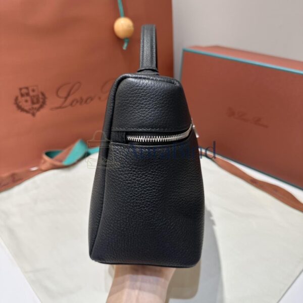 [L27 Black]