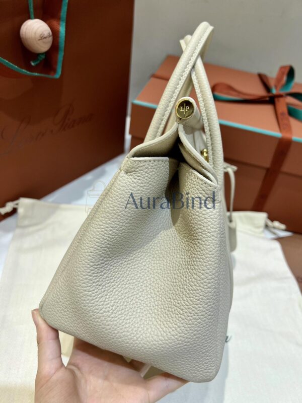 Loro Piana Loom Bag L25 | （Light Travertine）
