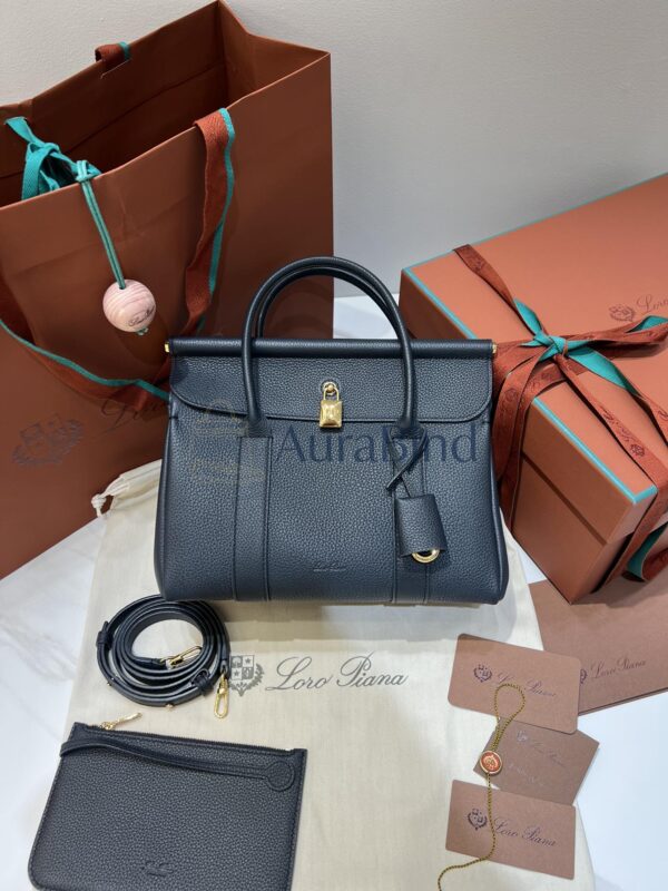 Loro Piana Loom Bag L25 | （Blue Navy）