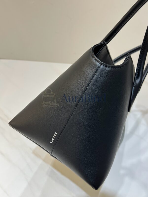 TR Terrasse (Plain Black)