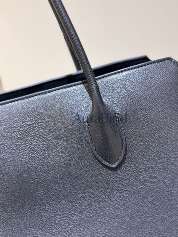 TR Terrasse (Black Calfskin)