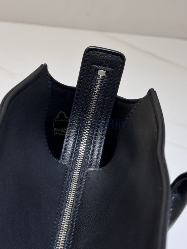 TR Terrasse (Black Calfskin)