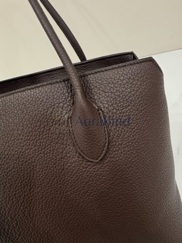 TR Terrasse (Lychee-patterned Dark Brown)