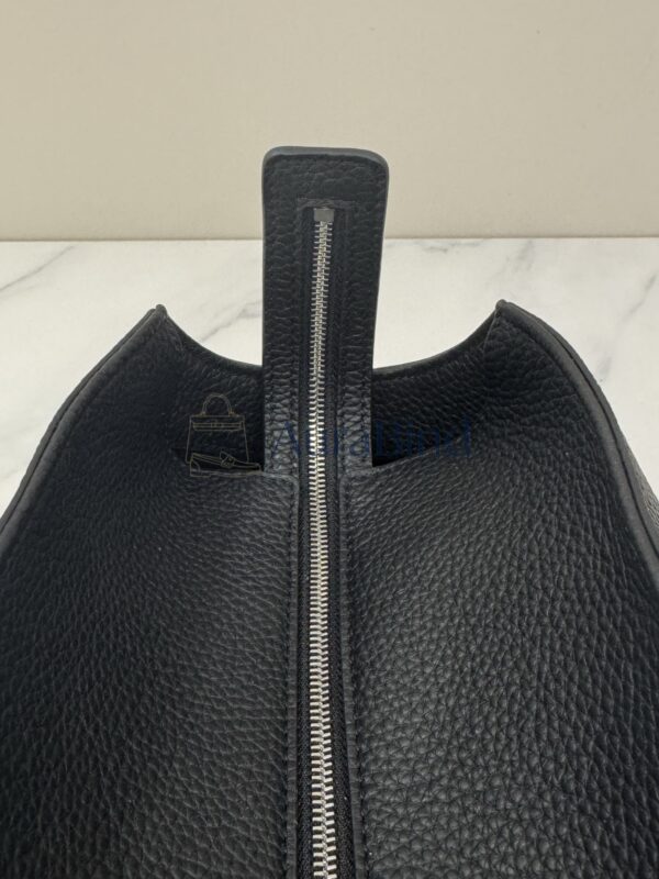 TR Terrasse (Lychee Pattern Black)