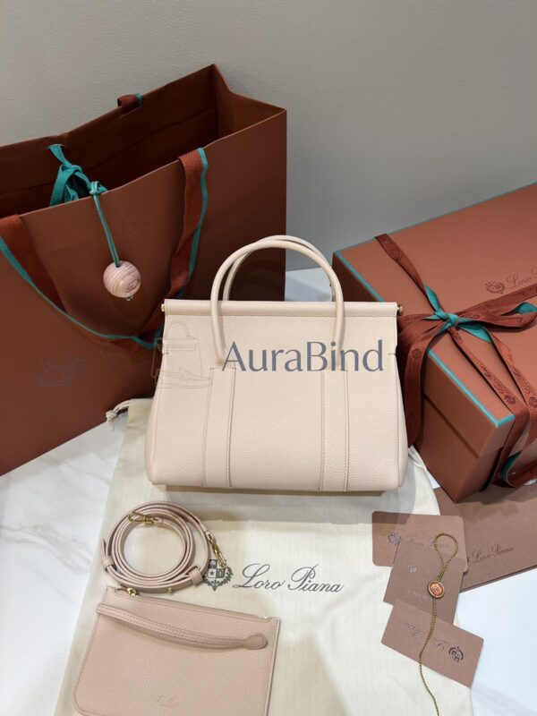 Loro Piana Loom Bag L25 | （Creamed Honey）